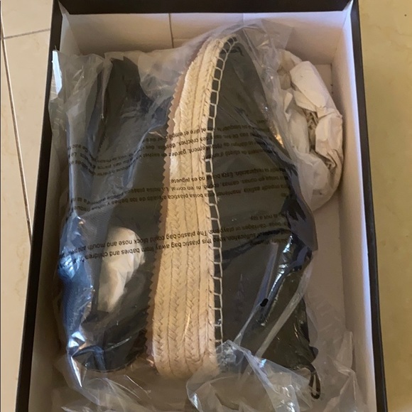 Waldorf Black St Espadrilles - Picture 3 of 3